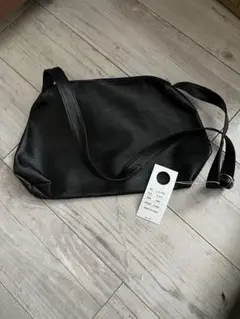 ブラック サコッシュ【未使用品】