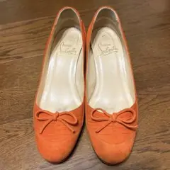 クリスチャンルブタン パンプス
