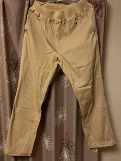 チャンピオン　パンツ　ベージュ