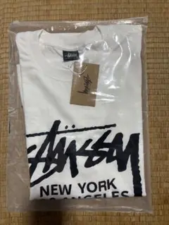 Stussy ホワイト Tシャツ 都市名デザイン