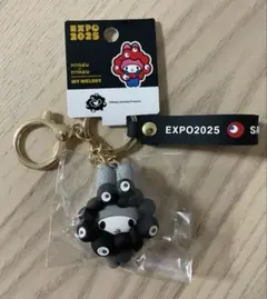 【限定】　関西万博 サンリオ　黒ミャクミャク マイメロ　キーホルダー