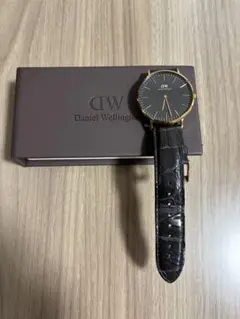 Daniel Wellington　ダニエルウェリントン　腕時計　黒