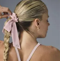 【新品未開封】alo yoga ヘアクリップ 新品未開封】alo yoga ヘアクリップ - メルカリ