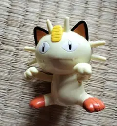 ニャース フィギュア