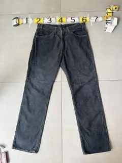 Item thumbnail for item 4c072750-c083-4959-8d43-520035ba4536