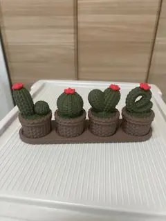 インテリア LOVEカクタス風オブジェ 小物収納付き