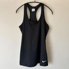 美品　Nike ナイキNIKE DRI-FITタンクトップ　L 黒