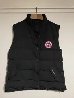 値下げしました! カナダグース CANADAGOOSE ダウンベスト ブラック