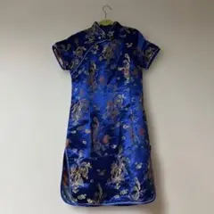 青い刺繍チャイナドレス