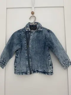 Item thumbnail for item 24d7c888-2850-4679-a7a8-e3d64d3fc45a