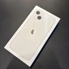 iPhone13箱　ケーブル