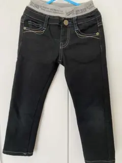 【美品】ブラックジーンズ★黒★ズボン　パンツ★100サイズ★カッコいい子供キッズ
