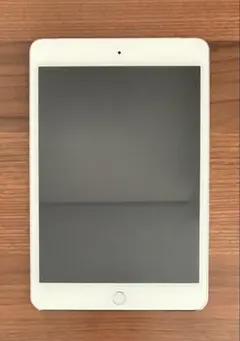 iPad mini 4 128GB シルバー　本体のみ