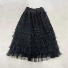 フリル付き黒チュールロングスカート