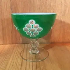 昭和レトロ　電笠　切子ガラス　昭和初期〜中期　房　金具付き 和硝子電笠（ペンダントライト） 三角切子乳白 昭和初期 | れい
