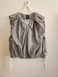 ZARA グレー ベスト Mサイズ