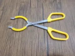 哺乳瓶ハサミ