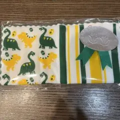 ハンカチ　ギフト　子ども用　恐竜柄　近鉄百貨店