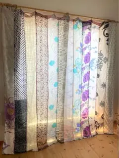 インド直輸入♡ビィンテージサリーのパッチワークカーテン2枚セット❣️シルク