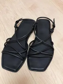 ユニクロC ナローストラップサンダル LLサイズ　ブラック