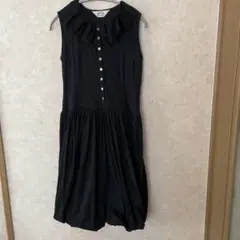 ネイビーノースリーブワンピース フリル付き