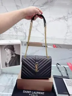 YSL イヴサンローラン ショルダーバッグ