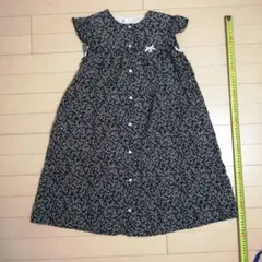 BeBe 花柄 黒 ワンピース 150 140 べべ