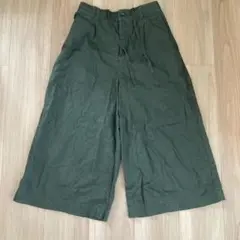 UNIQLO クロップドパンツ Sサイズ オリーブ