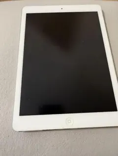 Apple iPad 9.7インチ シルバー A1474
