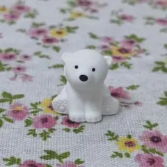 小さいくま 置き物