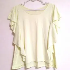 ジーユー GU 丸首 フリルスリーブTシャツカットソー イエロー　Mサイズ
