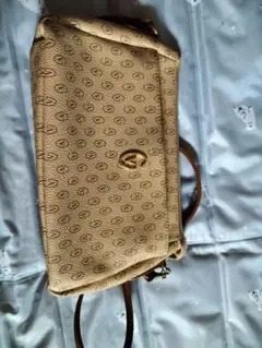 Valentino ショルダーバッグ