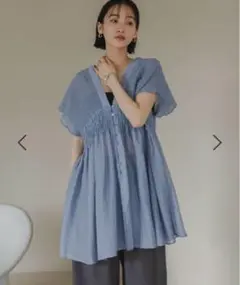 LOWRYS FARMローリーズファーム シャーリングチュニックフレンチスリーブ