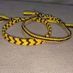 ハンドメイド　ミサンガ２本セット　タイガース