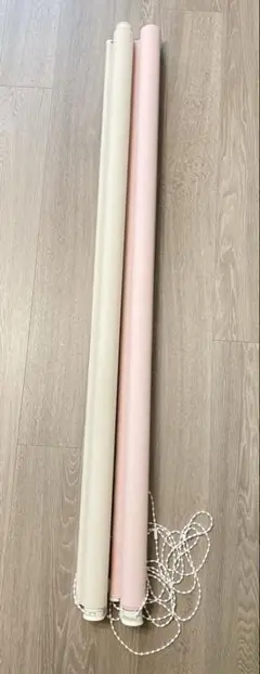 お値下げ‼️タチカワブラインド　ラルク　ロールスクリーン　ピンク・薄いベージュ