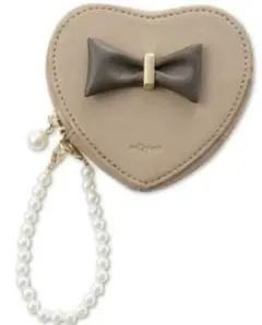 Item thumbnail for item 93060ab3-ce74-44cf-978d-2fc7197bb111