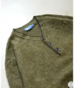 BUTTBILL Vネックセーター B3139 BUTTBILL Vネックセーター B3139 ニット ボンボンストア - メルカリ