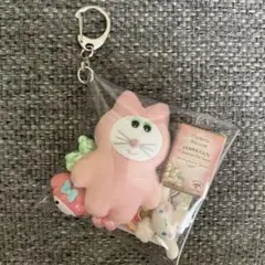 ガチャガチャ詰め合わせキーホルダー　ピンク