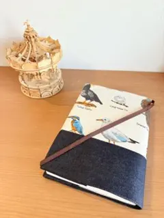 読書好きのブックカバー 単行本 四六判用
