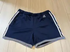 adidas 短パンネイビー　Lサイズ
