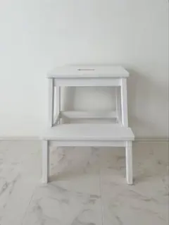 美品　IKEA イケア　ベクヴェーム ステップスツール ホワイト　50cm