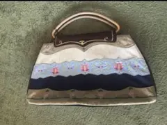 Item thumbnail for item d05e8e78-9210-4595-9c70-e53b67301d5c