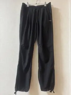 リコリス　トレーニングパンツ　ジャージ　ブラック　黒