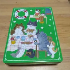 IZUMIYA 猫のクッキー缶とキャラクター缶