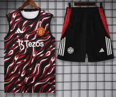 25-26 マンチェスター・ユナイテッド トレーニングキット