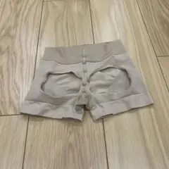 モモフル ヒップアップ ショート 穴あき ベージュ