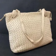 【BOTTEGA VENETA】トートバッグ★ イントレチャート 白色