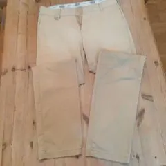 Dickies ベージュ チノパン