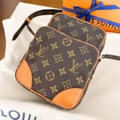 ルイヴィトン アマゾン モノグラム ショルダーバッグ コンパクト