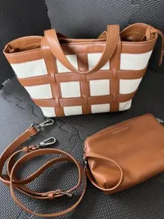 【未使用】CHARLES & KEITHカゴバッグ ホワイト×ベージュ A4可 未使用】CHARLES & KEITHカゴバッグ ホワイト×ベージュ A4可